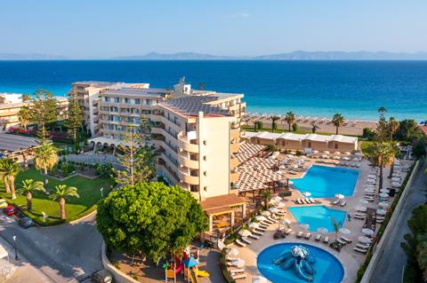 Foto Hotel & appartement Sun Beach Resort - Vakantie Trianta 2024