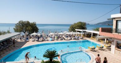 Foto Hotel Mediterranean Beach - Vakantie Laganas 2024